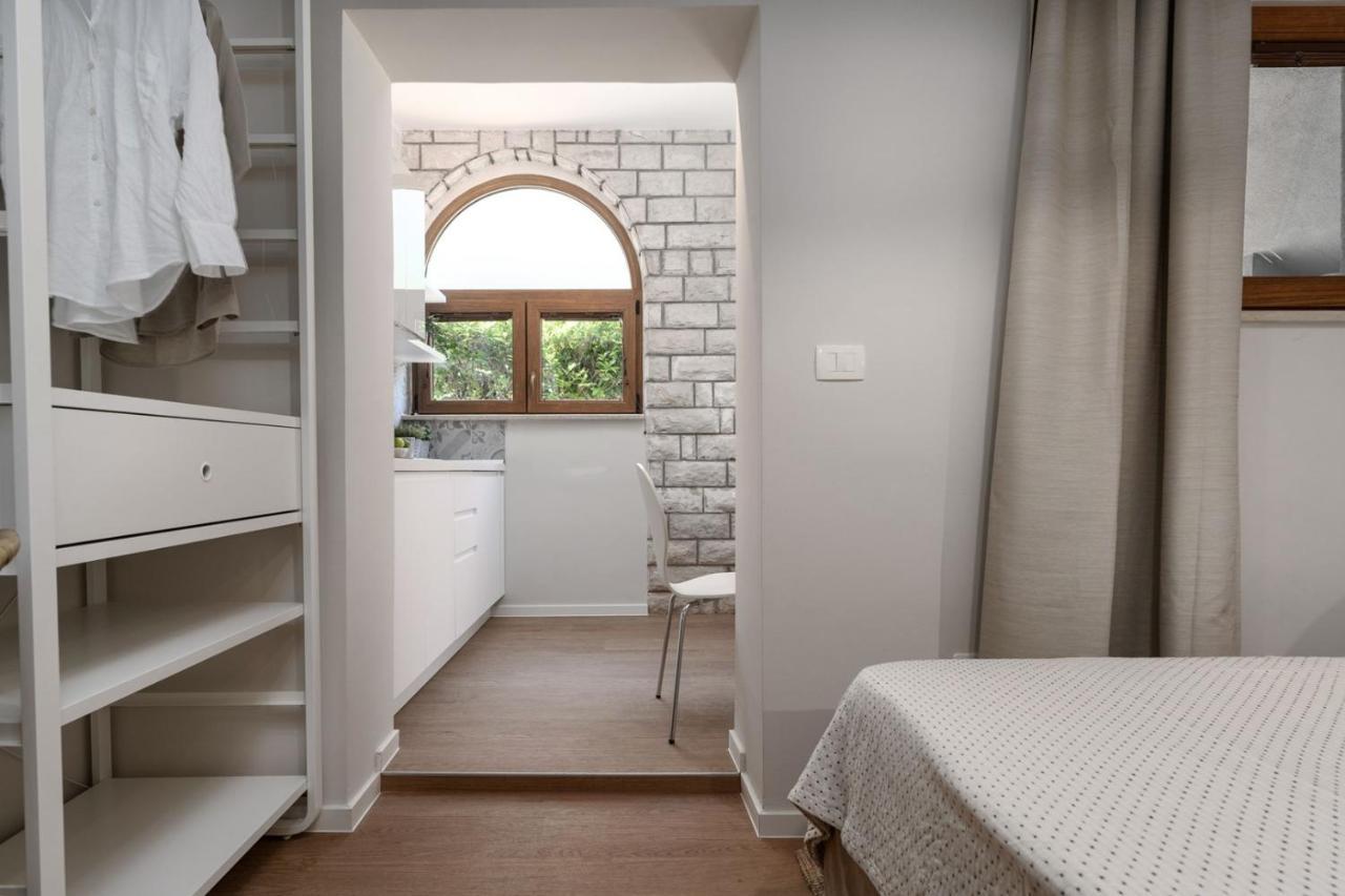 Apartments Alloro By Seeadria Agency Novigrad Istria 외부 사진