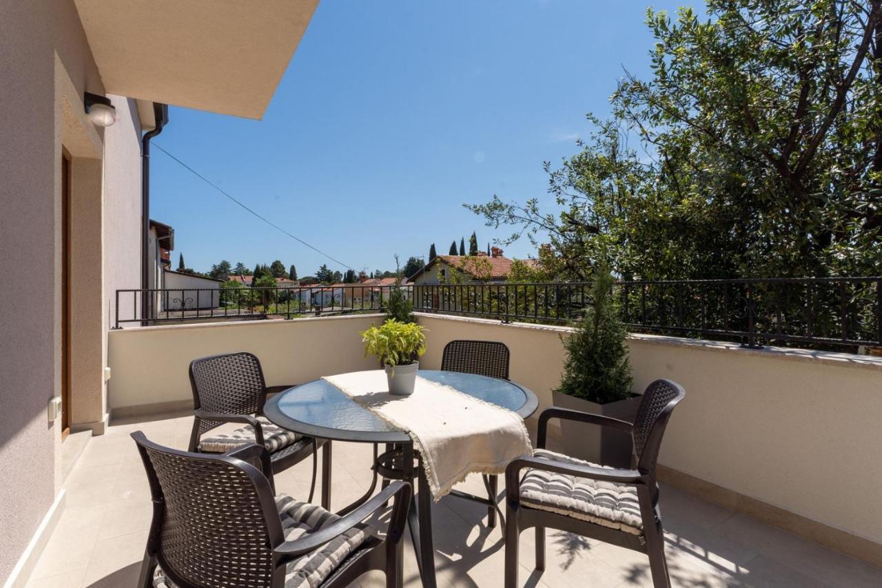 Apartments Alloro By Seeadria Agency Novigrad Istria 외부 사진